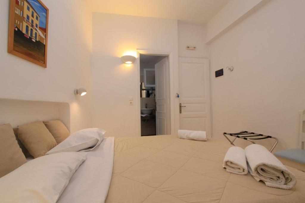 Sea Side Beach Hotel Kamári Екстериор снимка