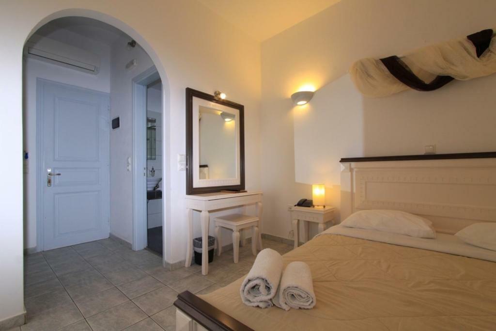 Sea Side Beach Hotel Kamári Екстериор снимка