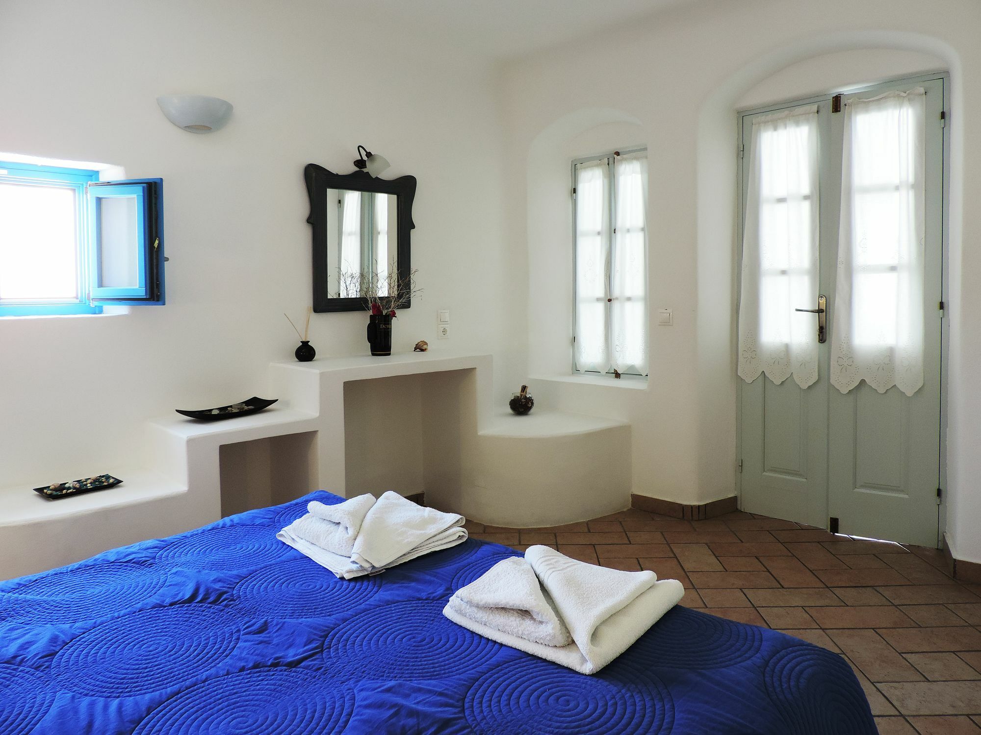 Sea Side Beach Hotel Kamári Екстериор снимка
