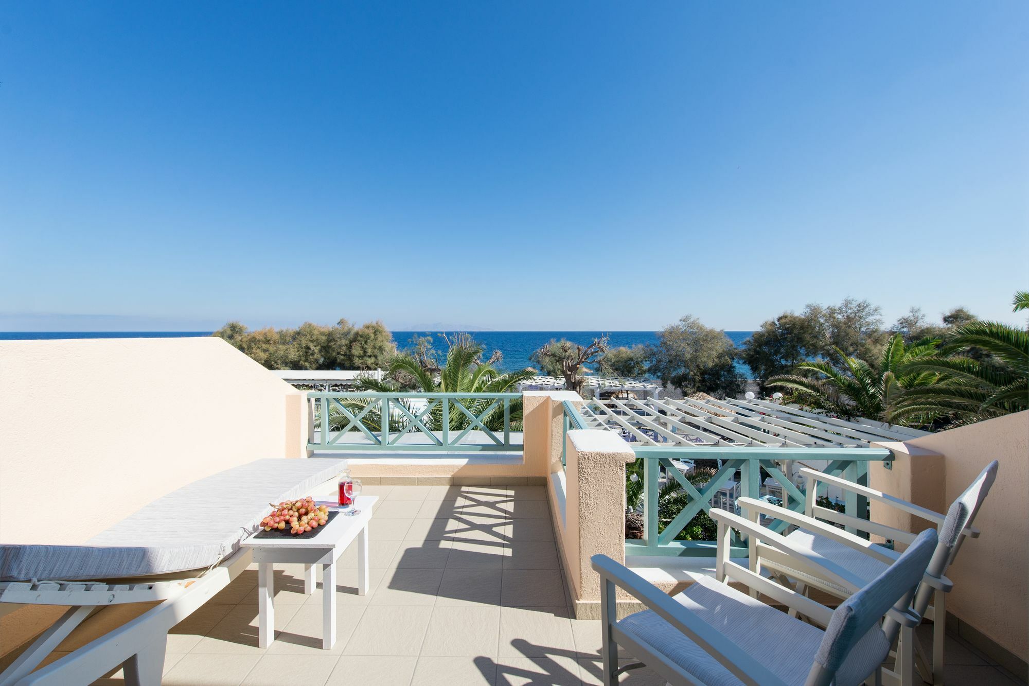 Sea Side Beach Hotel Kamári Екстериор снимка